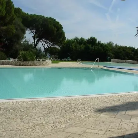 Ilaria Apartament *