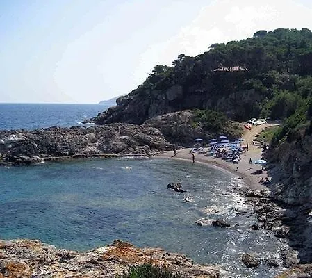 Apartament Ilaria *